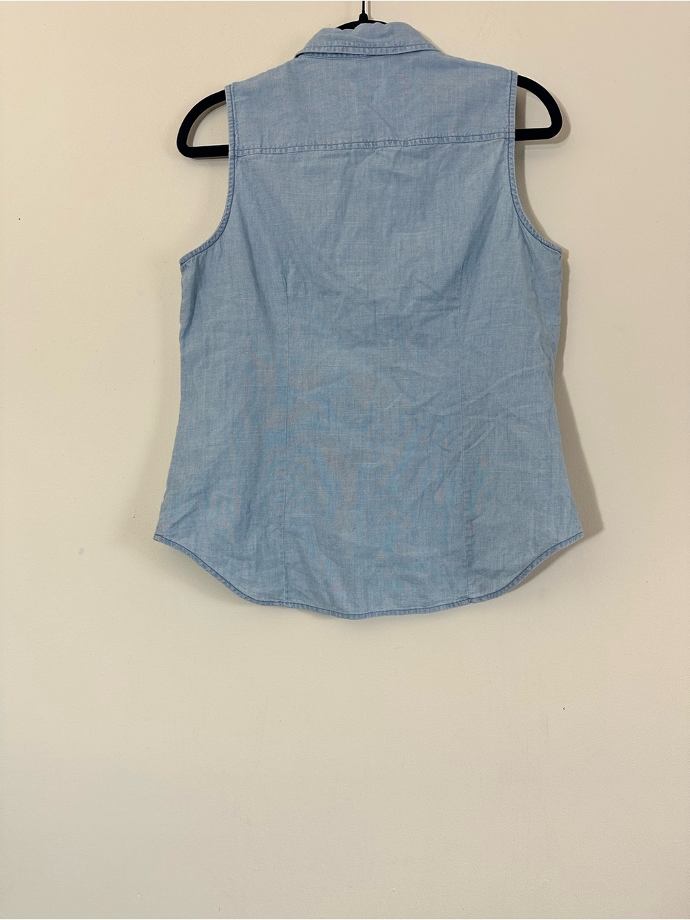 J.Crew Sleeveless Chambray Button Up Shirt In Signature Fit - Picture 11 of 11